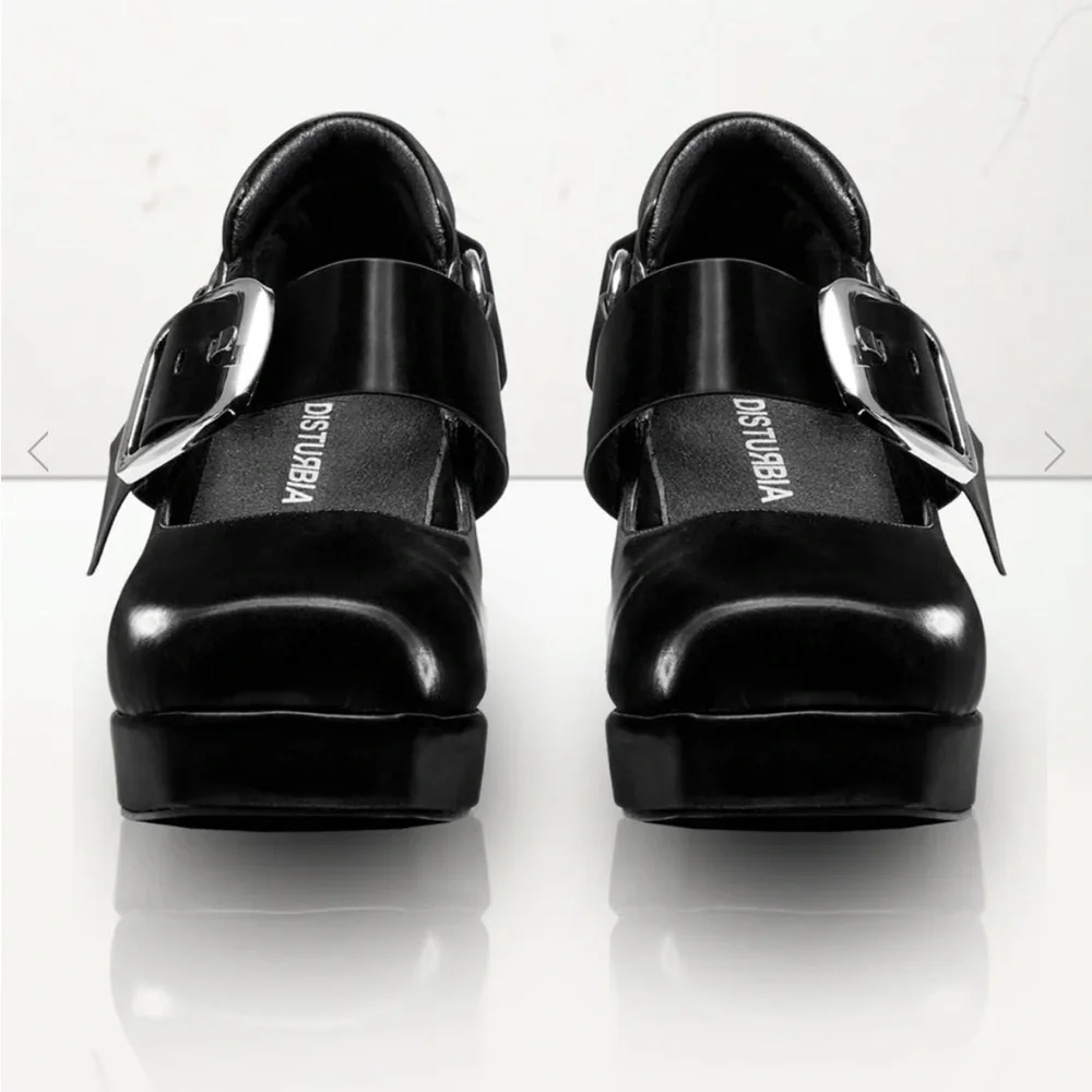 Disturbia | EUC witch kicks size us10 | Cherish Mary Janes Black Platform Shoes